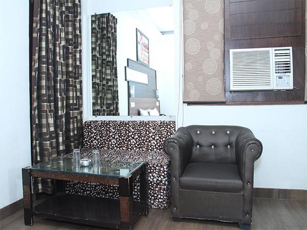Dreamz Suites New Delhi Exteriör bild
