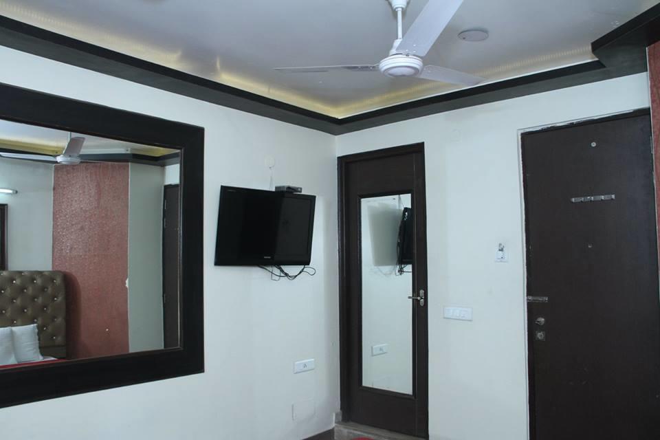 Dreamz Suites New Delhi Exteriör bild