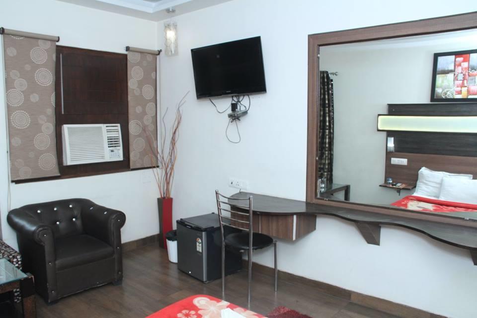 Dreamz Suites New Delhi Exteriör bild