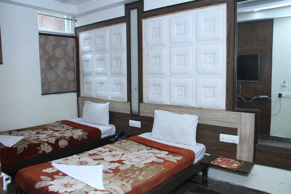 Dreamz Suites New Delhi Exteriör bild